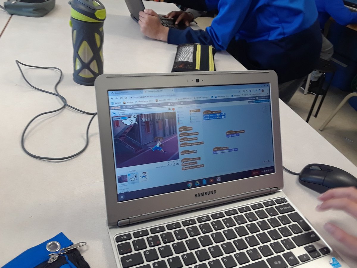joanne_nisbet's tweet image. Getting ready for coding week here at St. Jerome! @StJeromeOCSB @learningcode @TDOttawa #clcCodeWeek