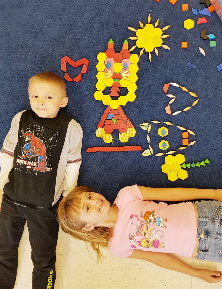 MsJenDaniels's tweet image. Wow, not sure the best part of this photo?!? #Commitment #creativity #SpatialAwareness #Pride or #Smiles #EarlyMath @msmatica @htubman2015