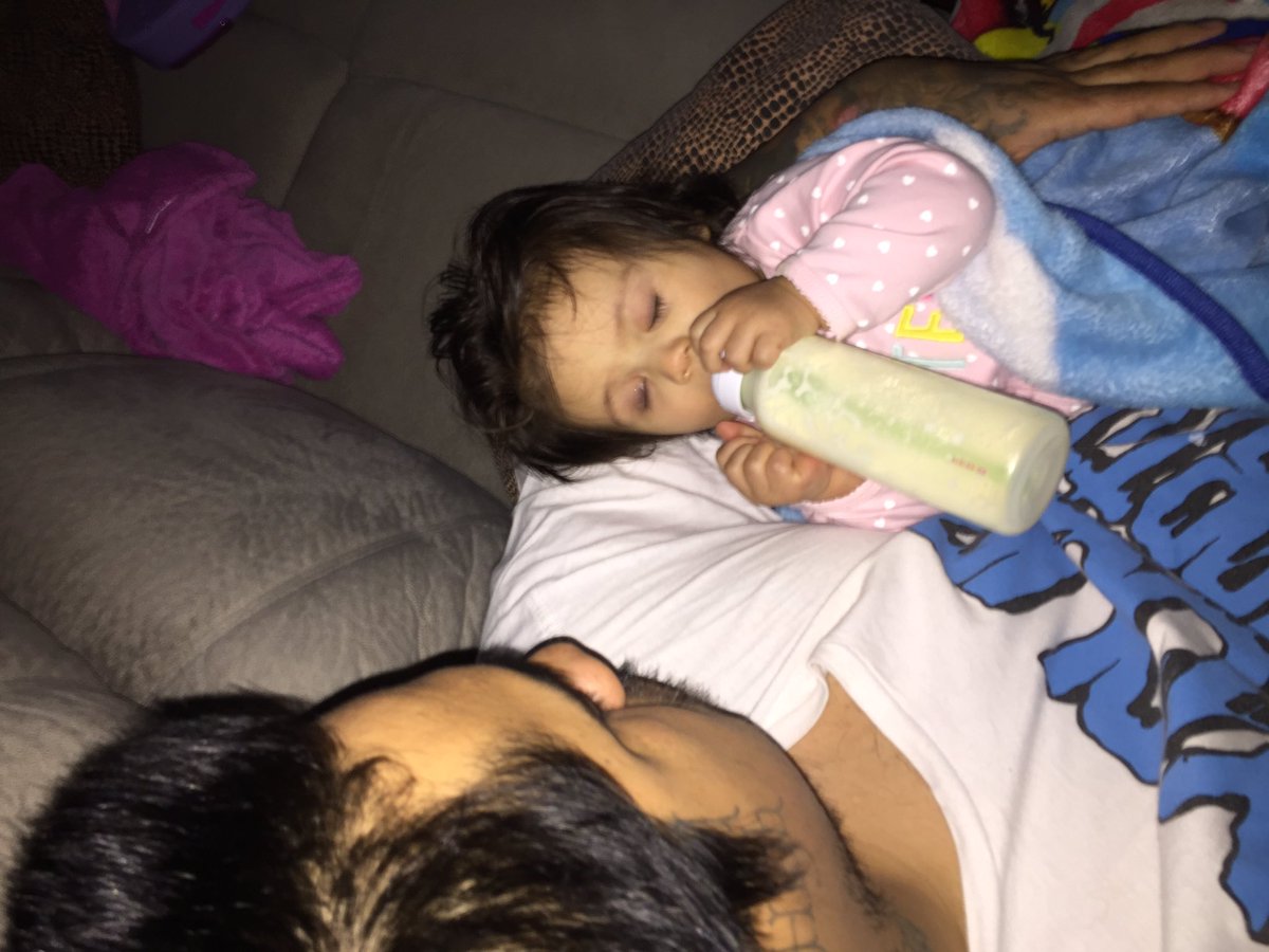 G_campoverde's tweet photo. We miss you daddy RIP 😰 https://t.co/ZoNT1FRie8