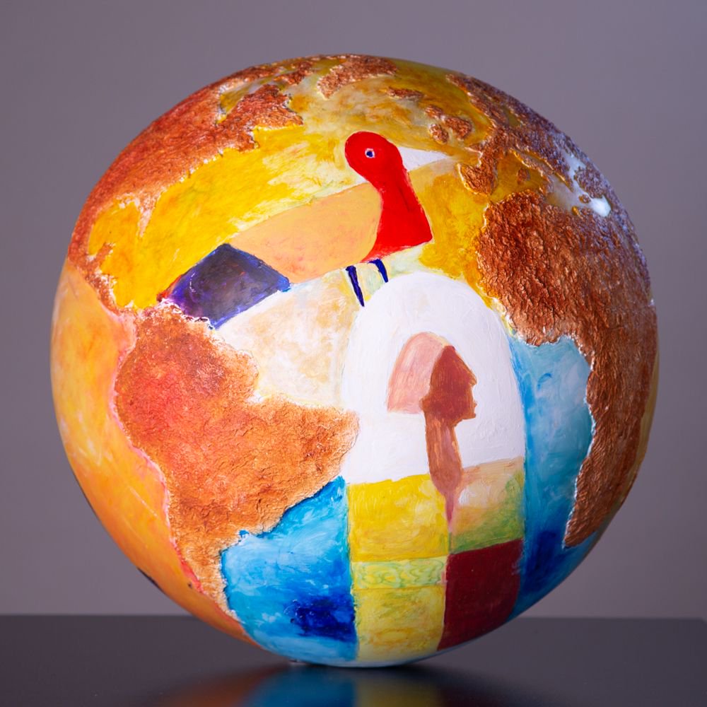 Please help raise money for GOAL by bidding on this beautiful globe that carries such a powerful message - of achieving world peace by supporting and delivering stability in poor countries around the world.  
#22 Achieving Global Peace - by Nasir Elsafi galabid.com/auction/globes…