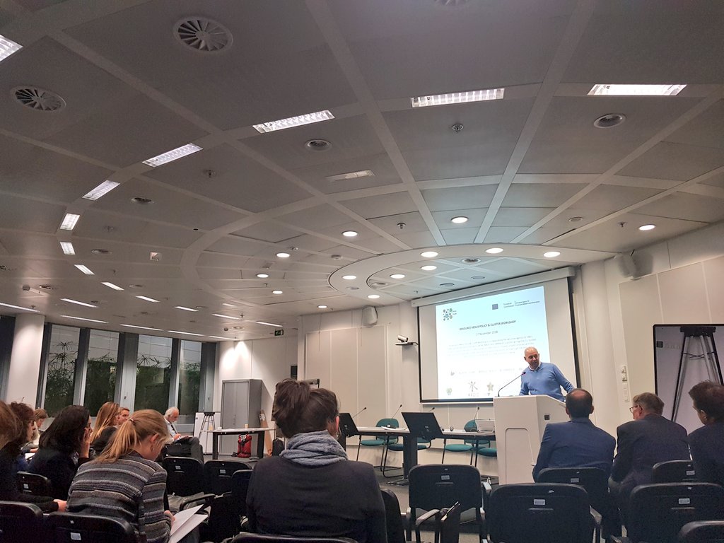 SIM4NEXUS's tweet photo. 📣Moderators presenting the conclusions of their roundtable discussions on #Scientific #publications; #Nexus related projects around the globe & the #interrelations between nexus & achieving better #SDGs goals. https://t.co/cwwSxoSBMN