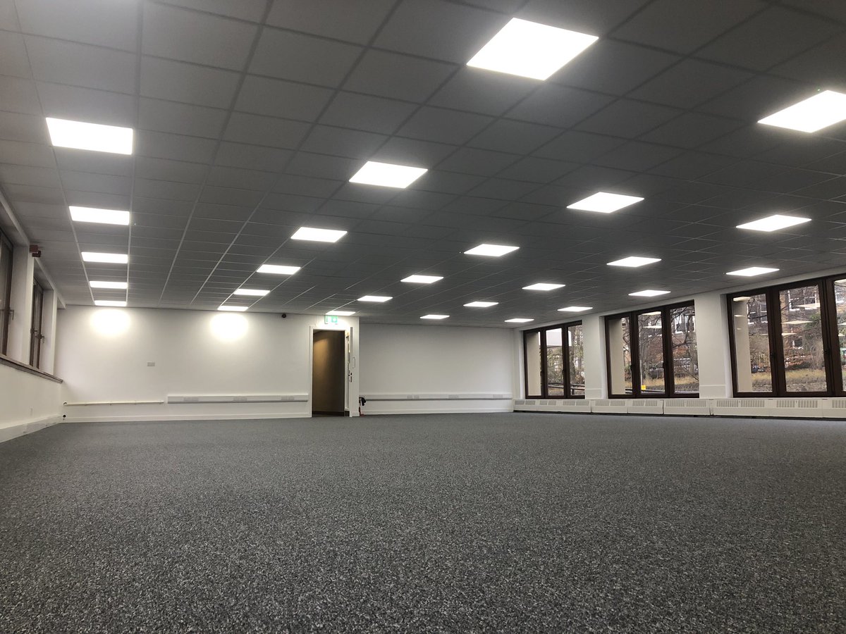grid_line's tweet photo. Another nice office fit out complete #suspendedceilings #fitout @grid_line @SektorInteriors @CCF_UK https://t.co/EAFLVt7LP7