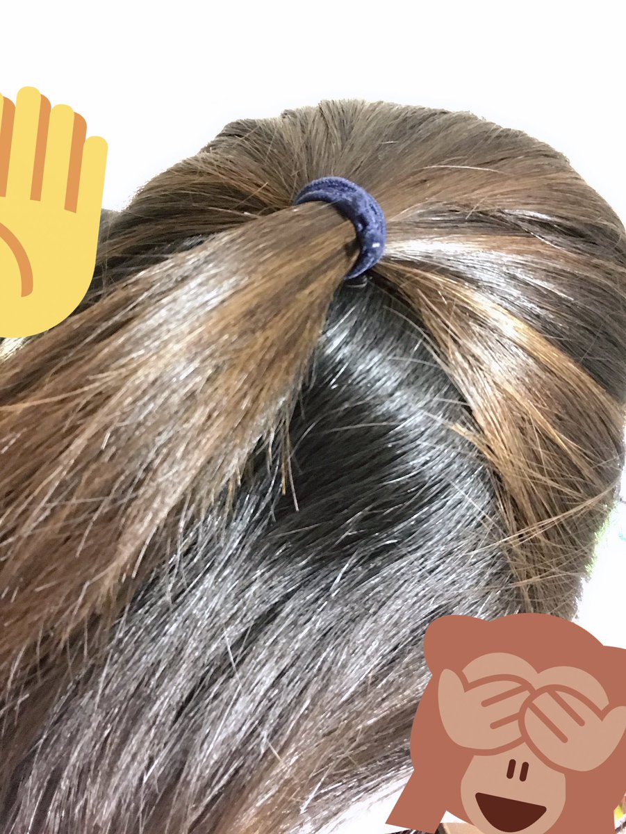 みぃ En Twitter 外側と内側で髪色違う みぃ En Twitter 外側と内側で髪色違う