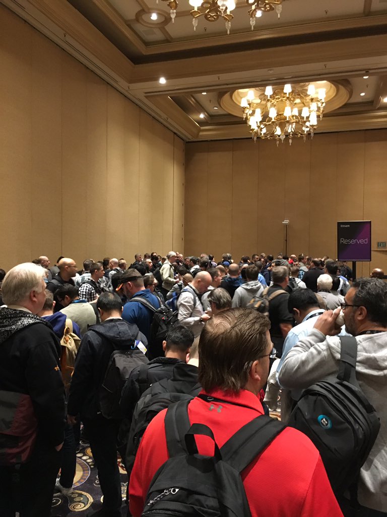 8km run was great way to start the day, now ready for attending sessions, and so are many others #reInvent2018