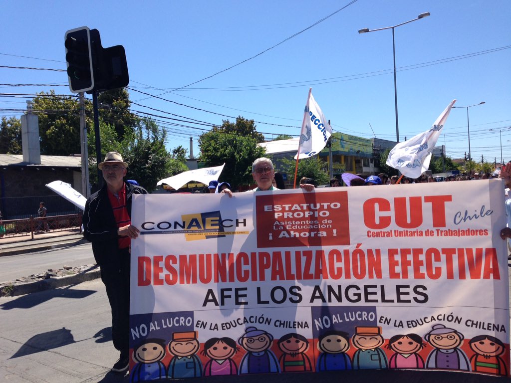 mabomabo51's tweet image. #PROGRESISTASLosAngeles
@LosPROgresistas presentes en marcha x reajuste real sector público,3 cuadras de protesta a Piñera
#ReajusteDignoAhora
#Cut_Chile  #Anef
@PedroAbarcaPRO @mariseka @senadornavarro @LuisJara_C @fjdiazherrera
