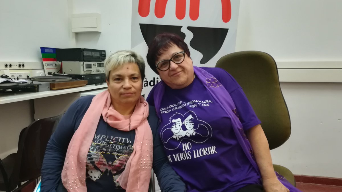 radiomoralanova's tweet photo. Link al #barreresfora d'aquest mes: https://t.co/xKcaBVWLgZ
En aquest programa comptem amb la Doctora Rosa Caballol, cap de la unitat d'expertesa de síndromes de sensibilització central de les Terres de l'Ebre i amb Angels Benaiges com a testimoni. #móralanova #fibromialgia https://t.co/PBRrci0NSY
