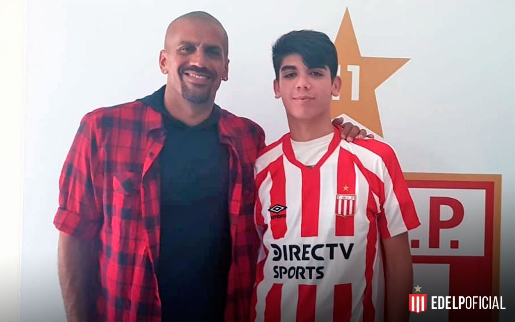 EdelpOficial's tweet photo. 🎮 #EDLP ya tiene su equipo de  eSports con gamers Pinchas 🇦🇹

👉 https://t.co/HXKtZoE7jw https://t.co/swhiAgXeNO