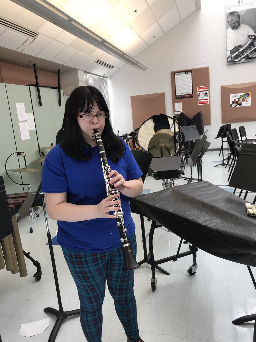 GHMSBands's tweet image. A HUGE thanks to Music &amp;amp; Arts for allowing our 8th grade band students to test out some NICE step-up instruments today!!! @MusicArtsFan #grateful #OurGravelly #musicmatters