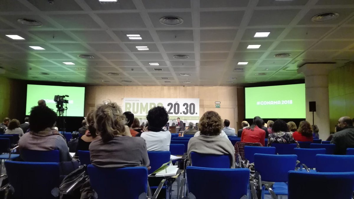 EsEnerInvest's tweet photo. Mañana nos espera un día intenso en #Conama2018. Presentación de @EsEnerInvest, encuentros B2B y también estaremos en nuestro stand si tienes cualquier consulta sobre nuestros recursos y herramientas, como #Enerintool.
@info_conama @EnerAgen @Deloitte_es @fCIRCE @diputaciogirona https://t.co/YI8vJ6GJ2o