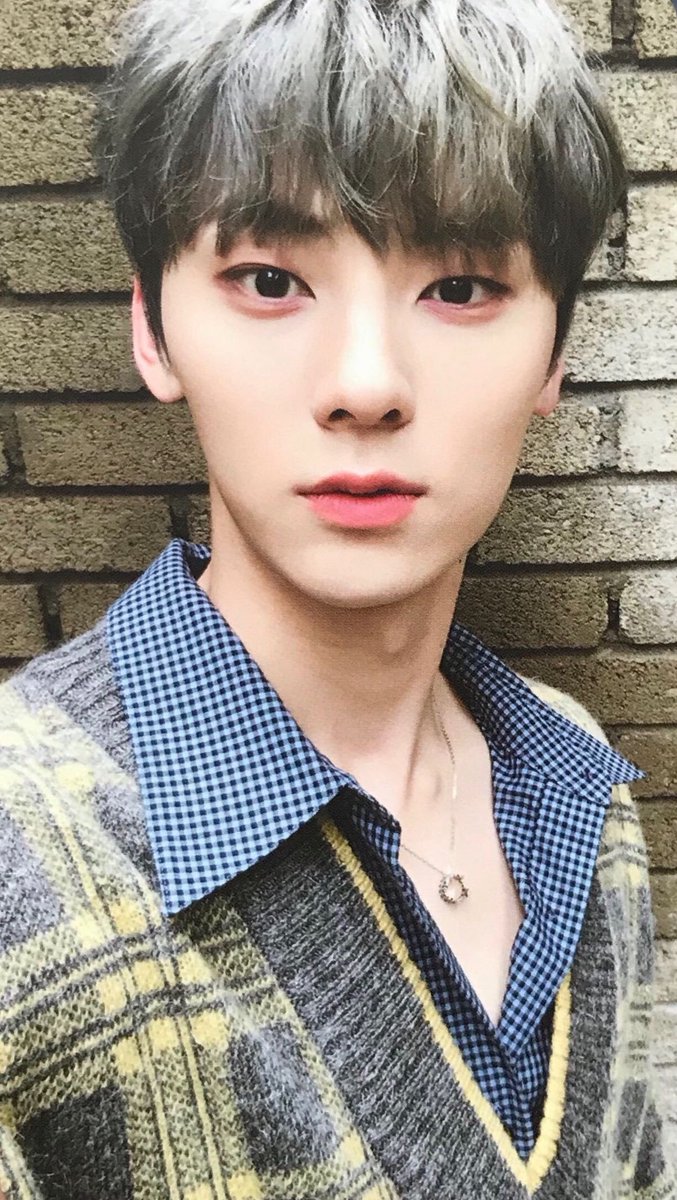 samak0809_v's tweet photo. #황민현 공방 포카 스캔 
너무 예쁘다ㅠㅠㅠㅠ

🔗https://t.co/P8koTixxRI https://t.co/inRIcGuB5k