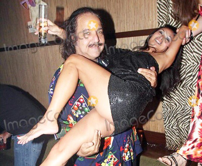 Watch Ron Jeremy's leaked NSFW photo on TwXstars