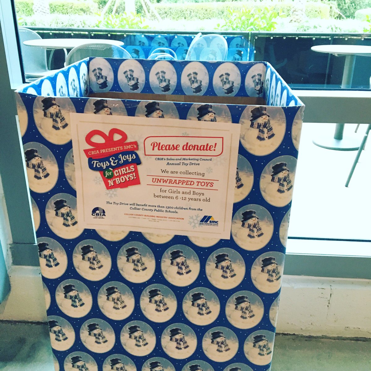 VentureX_Naples's tweet photo. This #GivingTuesday, please consider gifting a toy for a girl or boy in need. The #ToysandJoys drive, presented by @CollierBIA, benefits more than 1300 children from @collierschools annually.  You'll find the #donation box in our lounge! https://t.co/rONCRxLju3