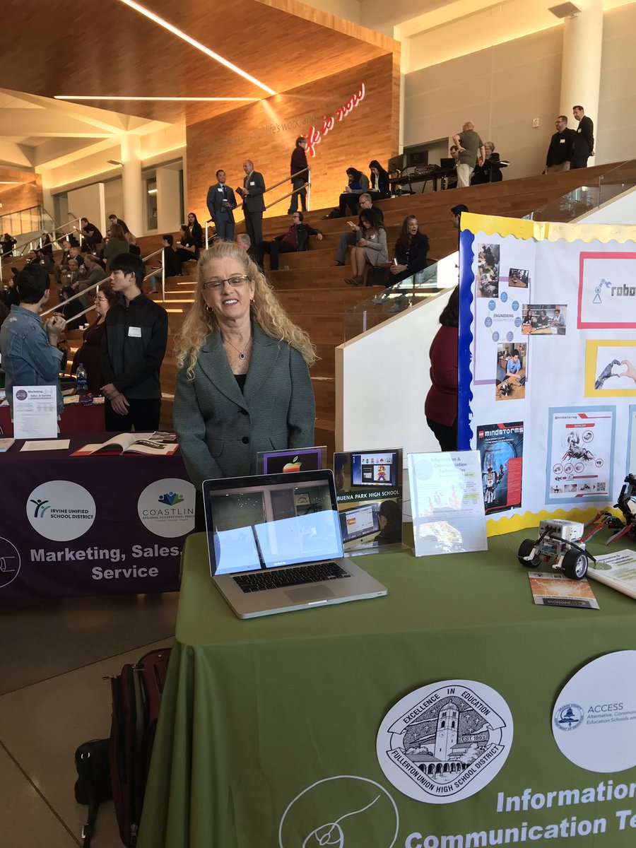 Supt_Giamarino's tweet photo. OC Pathways Showcase https://t.co/79RcjNy8mI