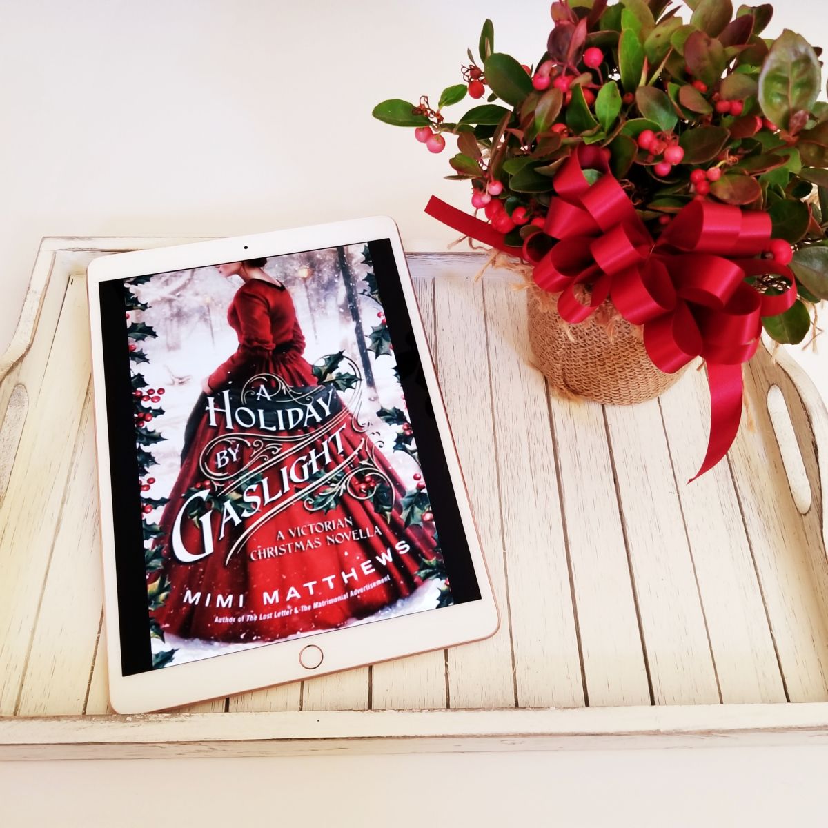 rockstar1023's tweet photo. A Holiday by Gaslight by Mimi Matthews #bookreview #tarheelreader #thrhbgl @mimimatthewsesq @perfectlyproperpress #aholidaybygaslight #blogt https://t.co/C8EUpPw2m7 via @tarheelreader https://t.co/BCsn0XSYdz