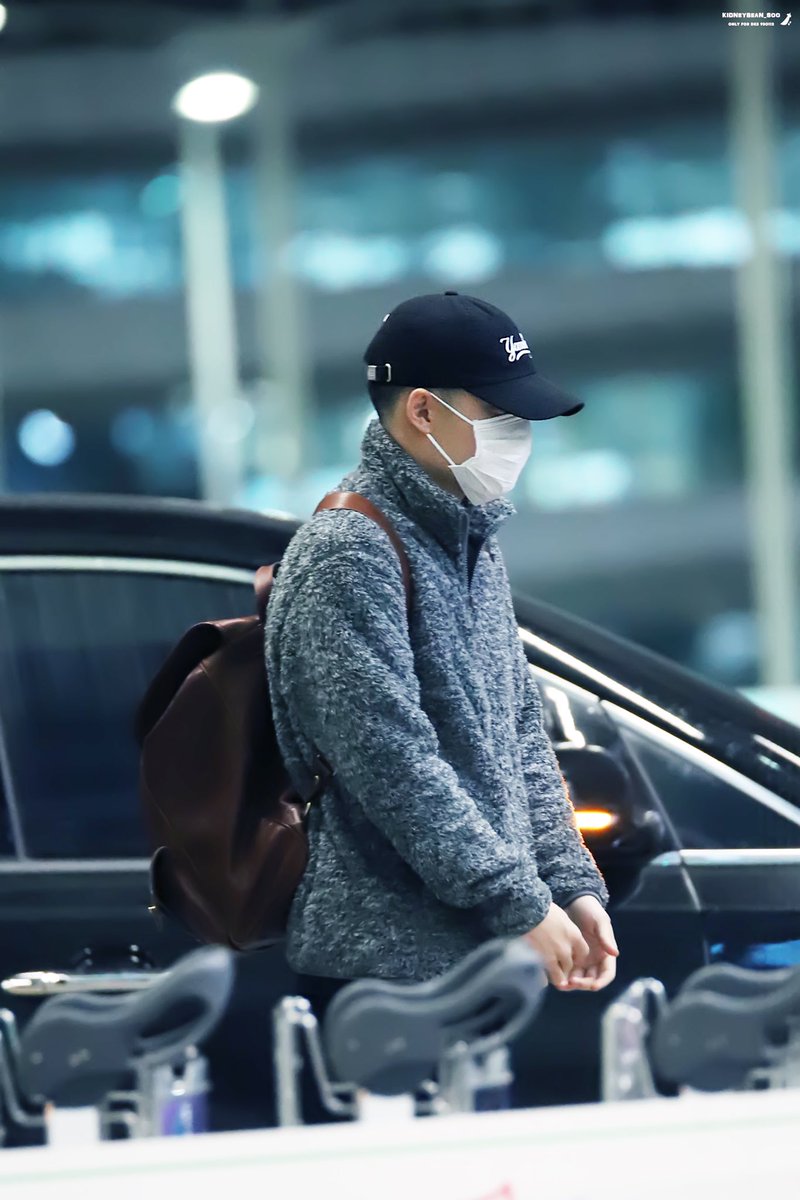 kidneybean_soo's tweet photo. 181127 🐧🐧🐧
#디오 #도경수 #엑소 https://t.co/5LCHRYiwrZ