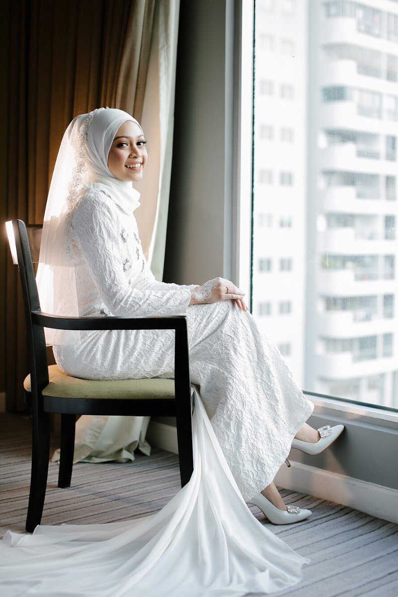 AminuddinKahar's tweet photo. Salah satu wedding fav aku this year, pemilihan warna n tema yg tepat!! Simple n nice. https://t.co/lJhAotbI6h