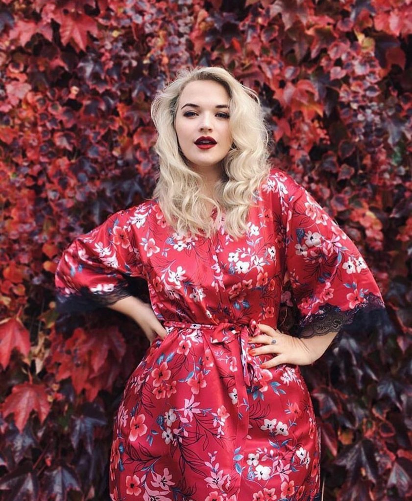 havoolo's tweet photo. Oriental Bloom Silk Kimono ❤️
.
📸 IG jess_megan_ wearing @BouxAvenue
.
#havoolo #fashion #cute #style #bouxeverafter #bouxavenue https://t.co/etbzHD2Vi6