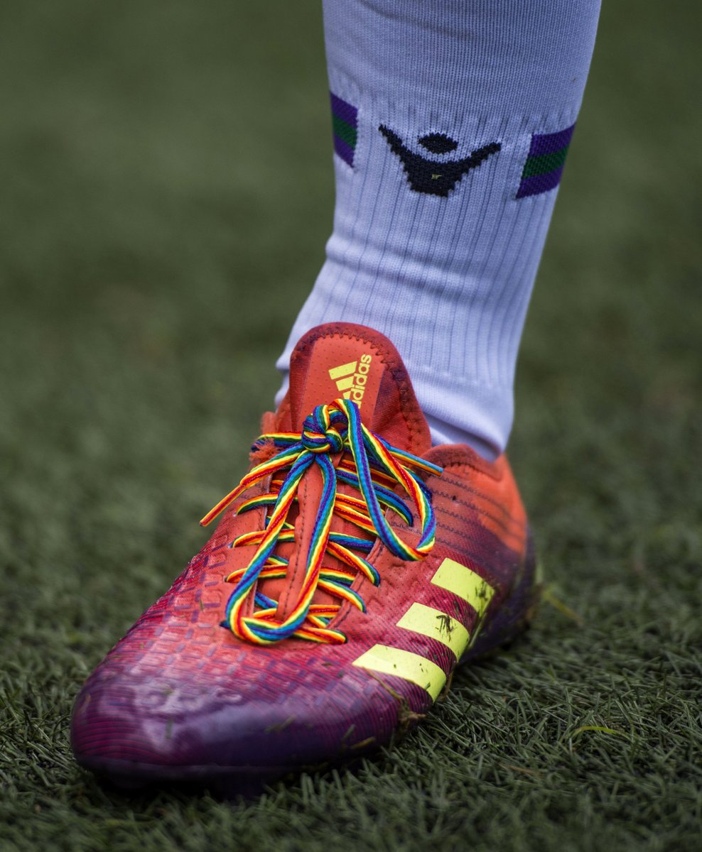 stonewalluk's tweet photo. Remember that tomorrow is Wear Your #RainbowLaces Day 2018! Lace up your shoes, tie them in your hair, or get creative, but whatever you do make sure you're wearing your laces tomorrow with pride! 🏳️‍🌈 #WYRLD2018 https://t.co/kN2sHjJkkT