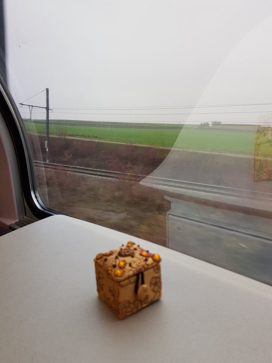 Another day spent doing a follow up session with #refugeeworkers to evaluate and sustain the benefits of the #selfcare prg from <a href="/IAHVPB/">IAHV Peacebuilding</a>