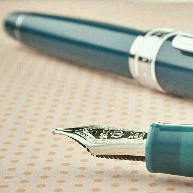 حمامة السلام🕊 tweet media