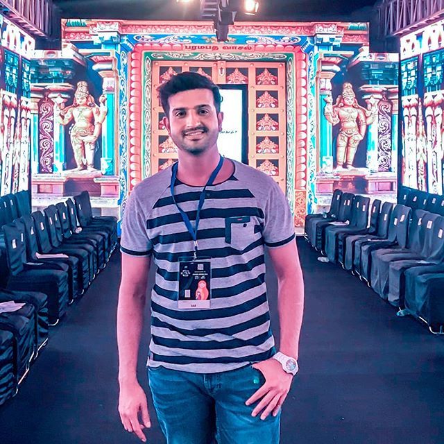 RahulBeasal's tweet image. India Runway Week Season-10 Summer Edition&apos;2018 @indiarunwayweek

Show Design for @shravankummar

#VisualJockey #RahulBeasal #LEDMapping #LEDSetup #MotionGraphics #Resolume
#ShravanKummar #IRW #IndiaRunwayWeek #FashionBrooderRunway #IFFD #FashionShow #Fa… bit.ly/2r9VZ04