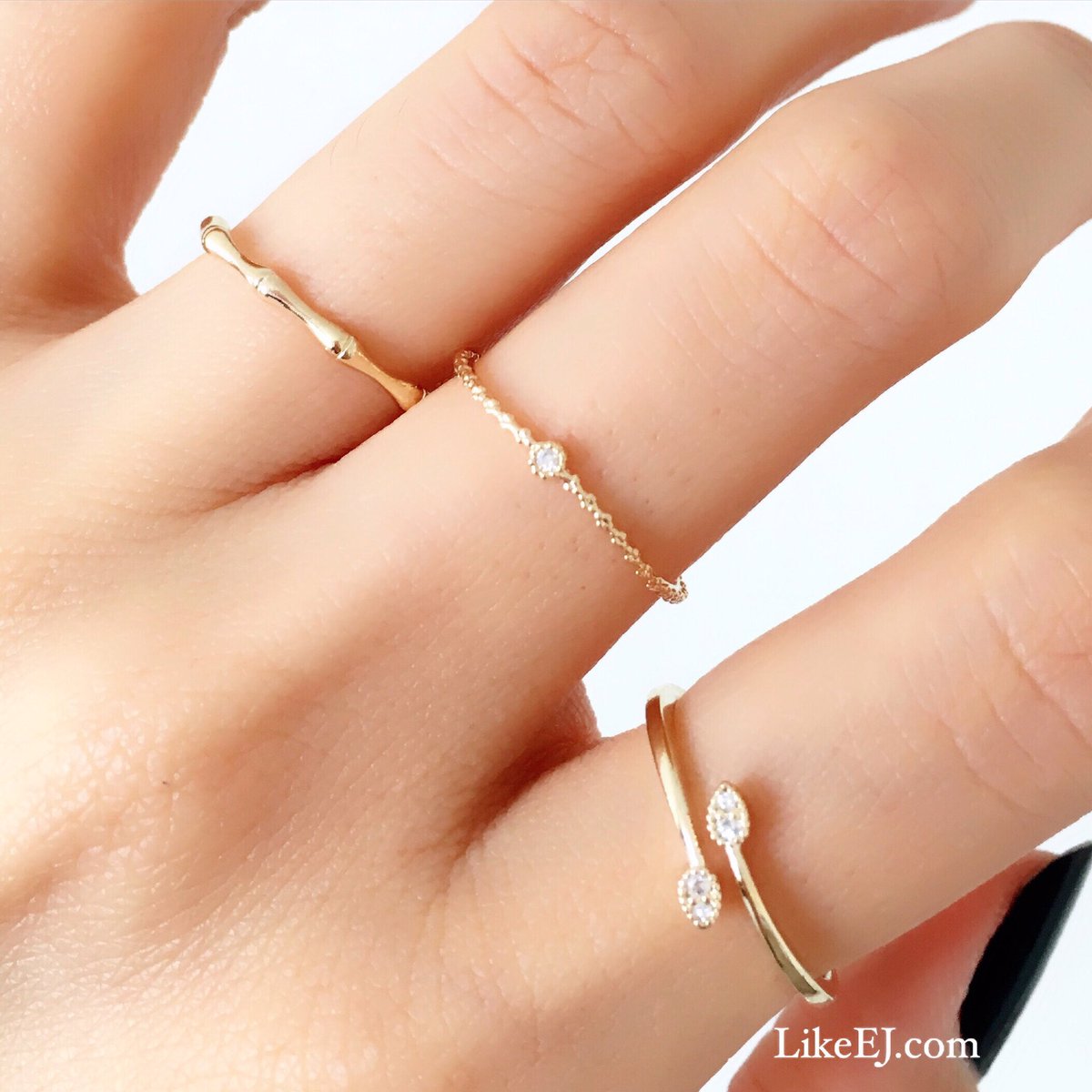 likeejstyle's tweet photo. Lovely thin ring from
https://t.co/47JU8Is6gy
💎💍
.
.
.
#thin #slim #gold #crystal #ring #cute #lovely #pretty #stunning #engagementring #love #cool #silver #gift #band #jewelry #rings #set #like #likeejstyle #likeej #likeejay https://t.co/CD9sC6LeF8