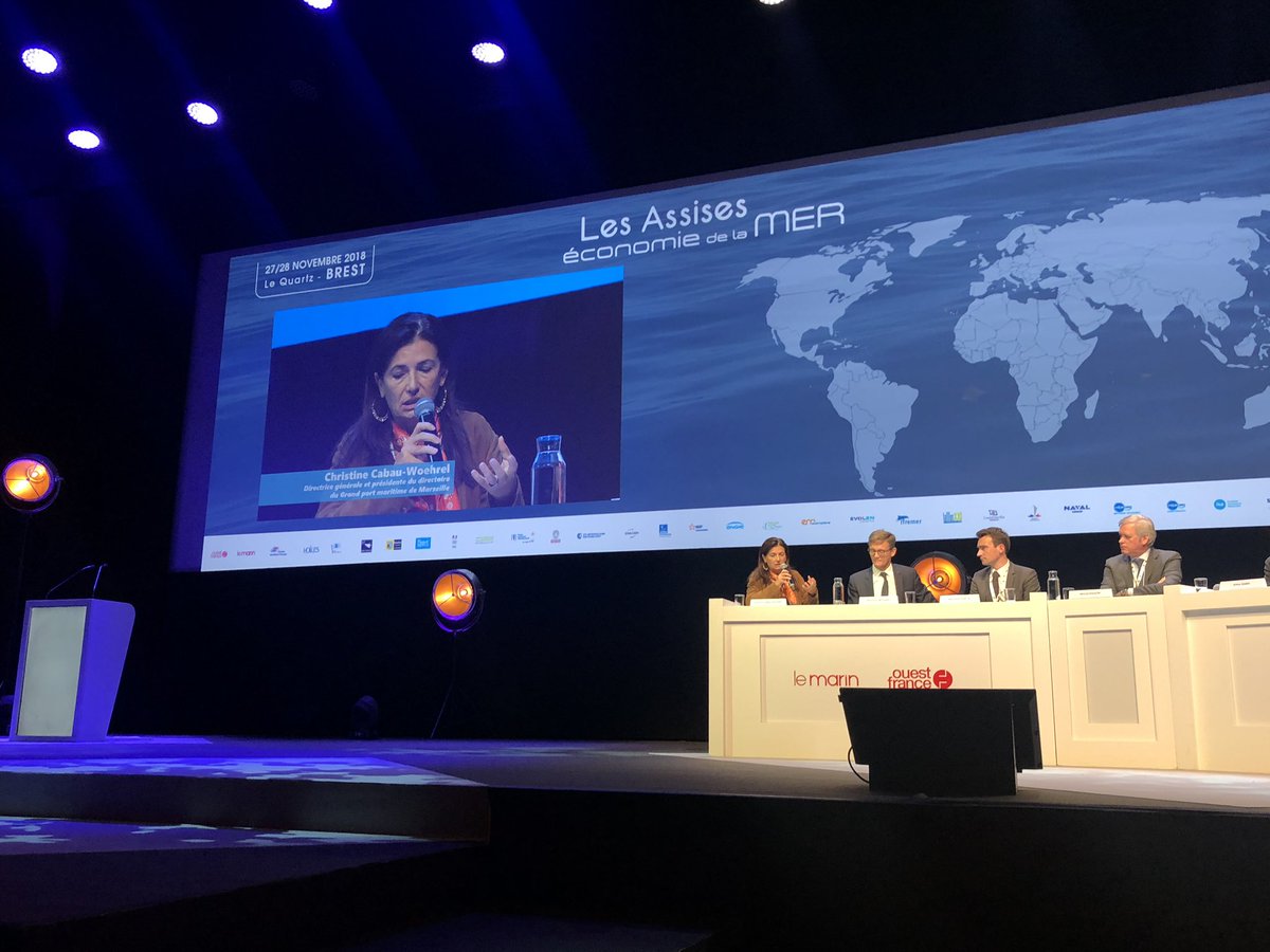 portsdefrance's tweet photo. Assises de l’Economie de la Mer 2018 : intervention de Christine Cabau-Woehrel, Présidente du directoire du GPM de #MarseilleFos, pour la table-ronde consacrée à la numérisation du maritime. #AEM2018 #Cybersécurité #Marétiques #NaviresAutonomes https://t.co/qdeerpkoJe