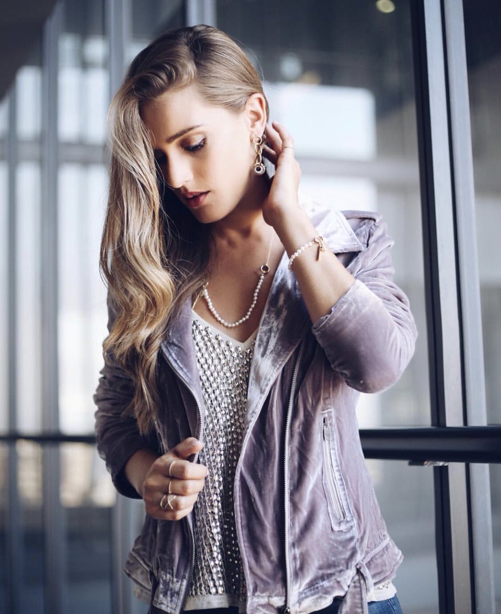 asbydf's tweet image. Lavender love 💜 #caifornia girl @chantaltru killin’ it in my #ASbyDF Cult #velvet moto jacket (LINK IN BIO TO SHOP)