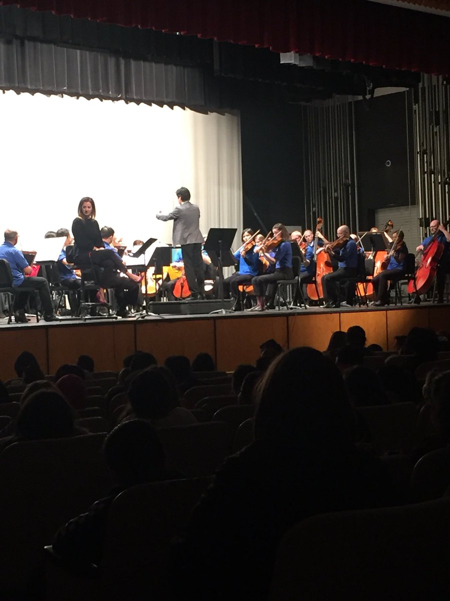 CarterKdcarter's tweet photo. Folktales from around the world brought to @mesq4th by @FtWorthSymphony #smithleopards #allforthen #representingwell https://t.co/3e5qVrFx8q
