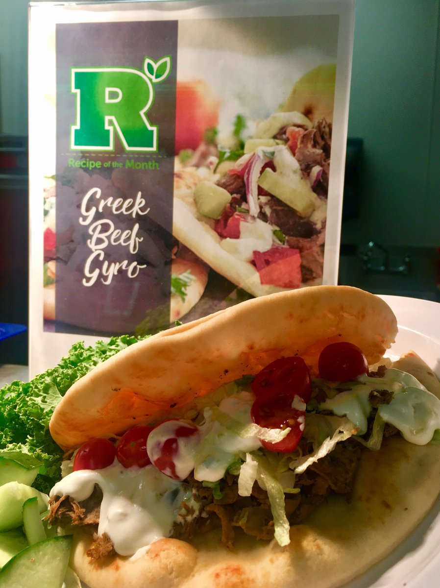 rasdcafe's tweet photo. #recipeofthemonth served at #rochesterareahighschool today #TNGfeedskids @Teamcassidy1 @TNGMadPres @TNG_Corporate https://t.co/N6bl2wJpOH
