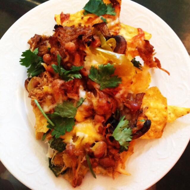KitchenSprout's tweet photo. #ComfortFood #GuiltyPleasures #HomeChef #LoadedNachos #HoneyGarlicWings #MozzarellaSticks #Foodpics #Friends #Foodporn #Foodie #Wine #MakeEveryHourHappy
#CheersFromToronto🍷🌮🍷🌮🍷🌮 https://t.co/hZtE5anuDx