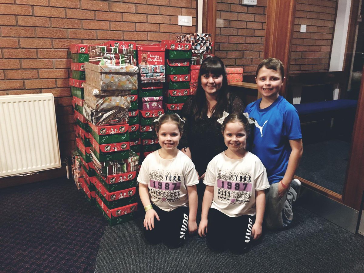 strutherschurch's tweet photo. Excellent job from our team who organised these shoeboxes ready for collection this week for @SamaritansPurse. 75 boxes from Cumbernauld and 46 from Falkirk. Thank you to all who donated! 😊 https://t.co/RF2CCsAyZG