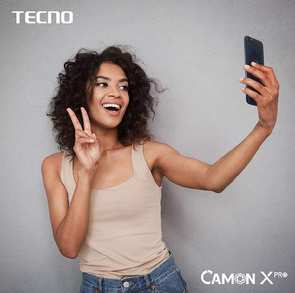 TECNOMobileMali's tweet photo. Les meilleurs selfies s'immortalisent mieux avec le capteur de 24MP du #CamonXPro
#ReinventonsLeSelfie
Tague en commentaire un(e) ami(e) qui adore les selfies...
#TECNO_Mobile_ML https://t.co/oC0yeLXH49