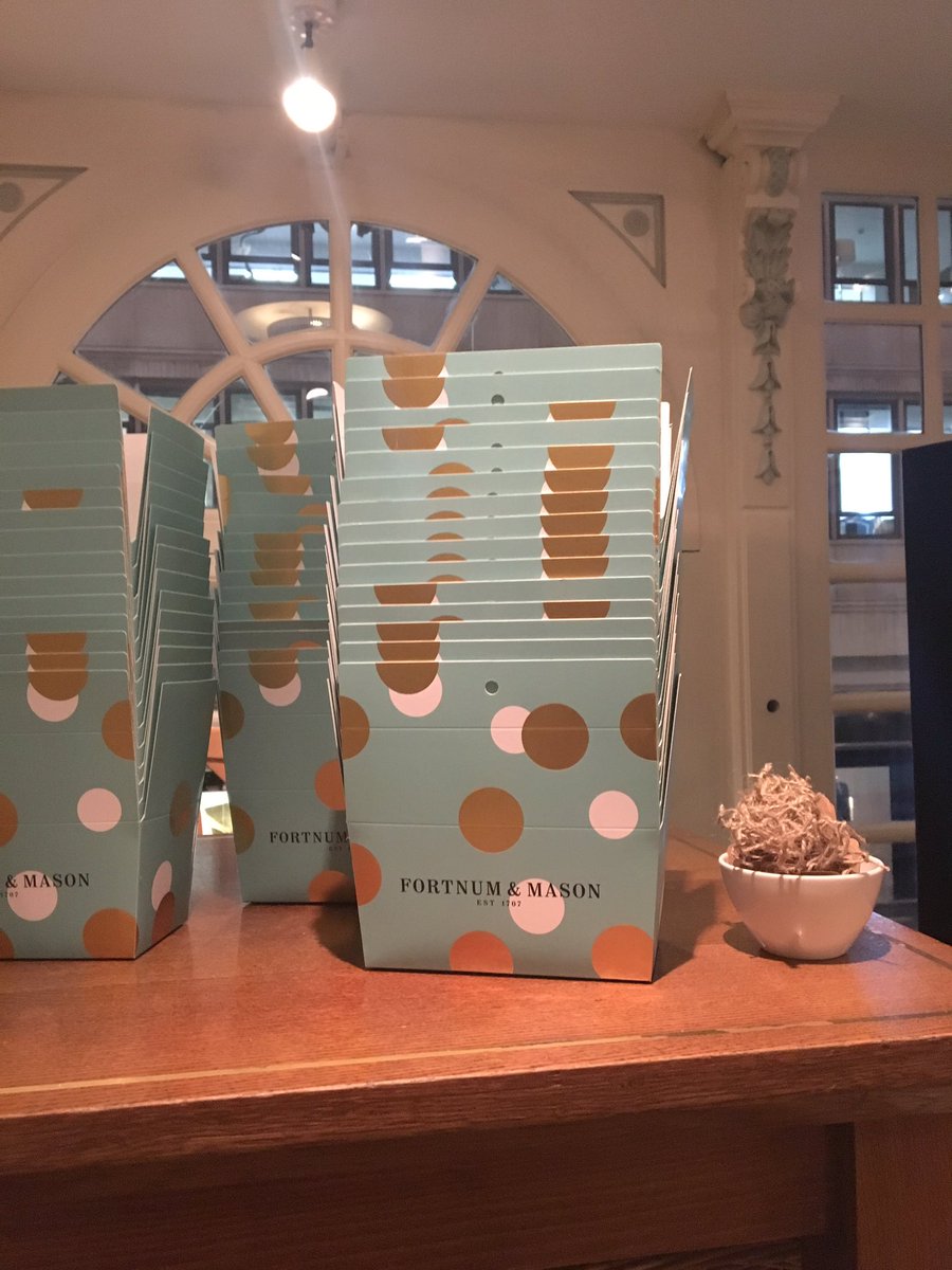 kate_englefield's tweet photo. @PwC_UK Christmas Cracker is almost underway @Fortnums #PwCDeals #RestructuringTrends https://t.co/GIDRAm9xS6