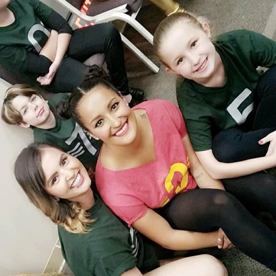 TheRoyalStage's tweet photo. In a society where girls often tear each other down, we're working hard to build them up. Your gift goes toward sustaining our studio home, which many deem their safe place. Make a difference today - https://t.co/v3bUorprBB #givingtuesday #royalstagelove #worth https://t.co/lmrIMgOe4V