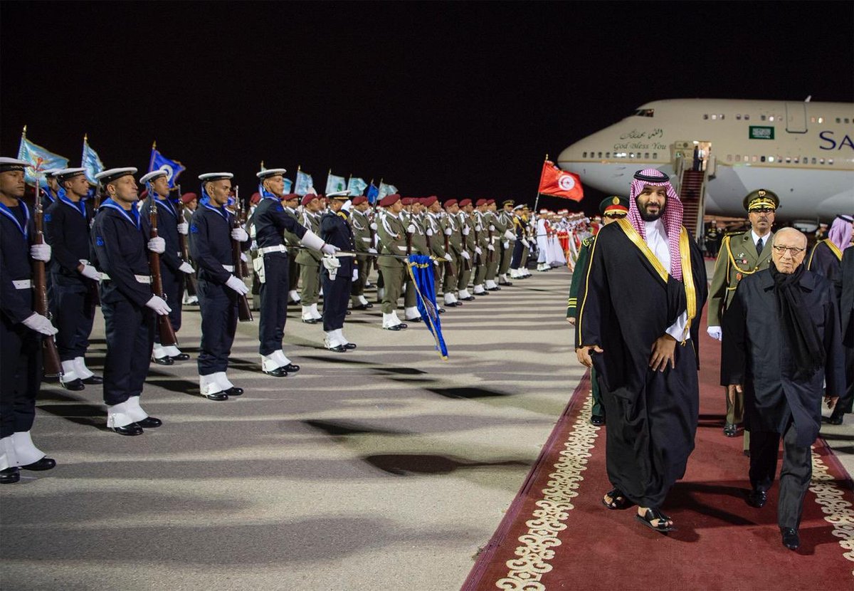 #تونس_ترحب_بمحمد_بن_سلمان 
#ولي_العهد_في_تونس 
علاقات تاريخية وثيقة تجمع شعبين وقيادتين..