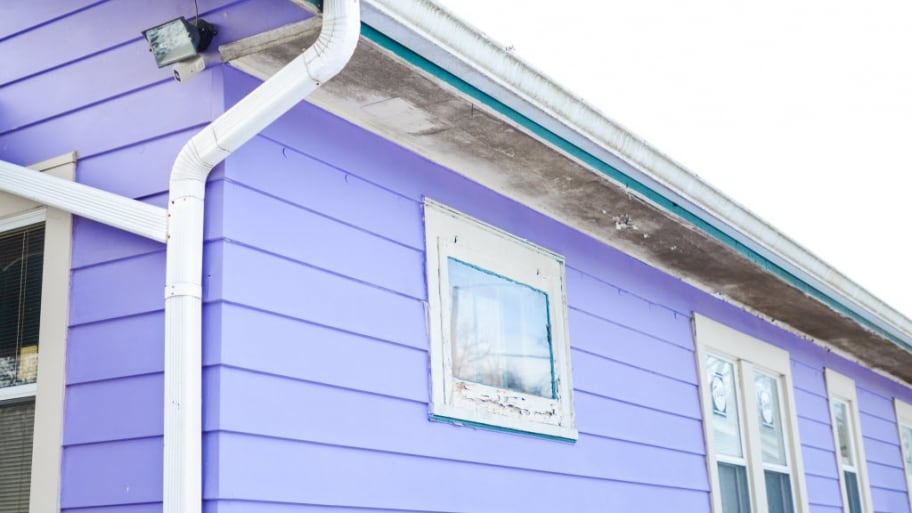 ClintonSeamless's tweet photo. You shouldn’t continue to put your gutters out of your mind, and here’s why! https://t.co/5HNv8pdcIY https://t.co/lyBdbQyE2N