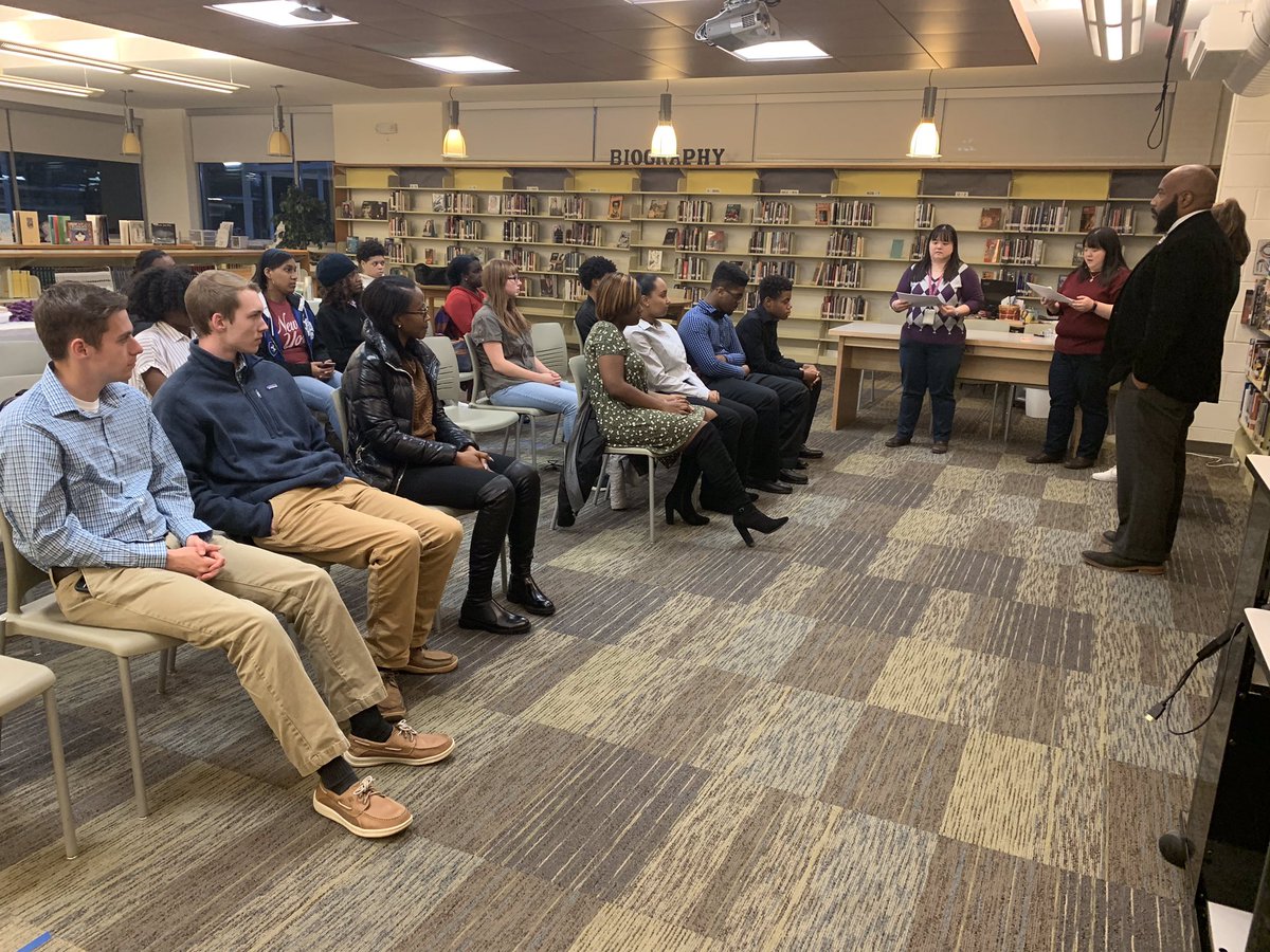 RobertLStevens's tweet photo. Congratulations to the newest inductees of @VHS_BlueDevils Chapter of the Science National Honor Society! @VHS_DevAdvocate #THISisVarina #VHSScience #AllIn https://t.co/1BH9o0EzJi