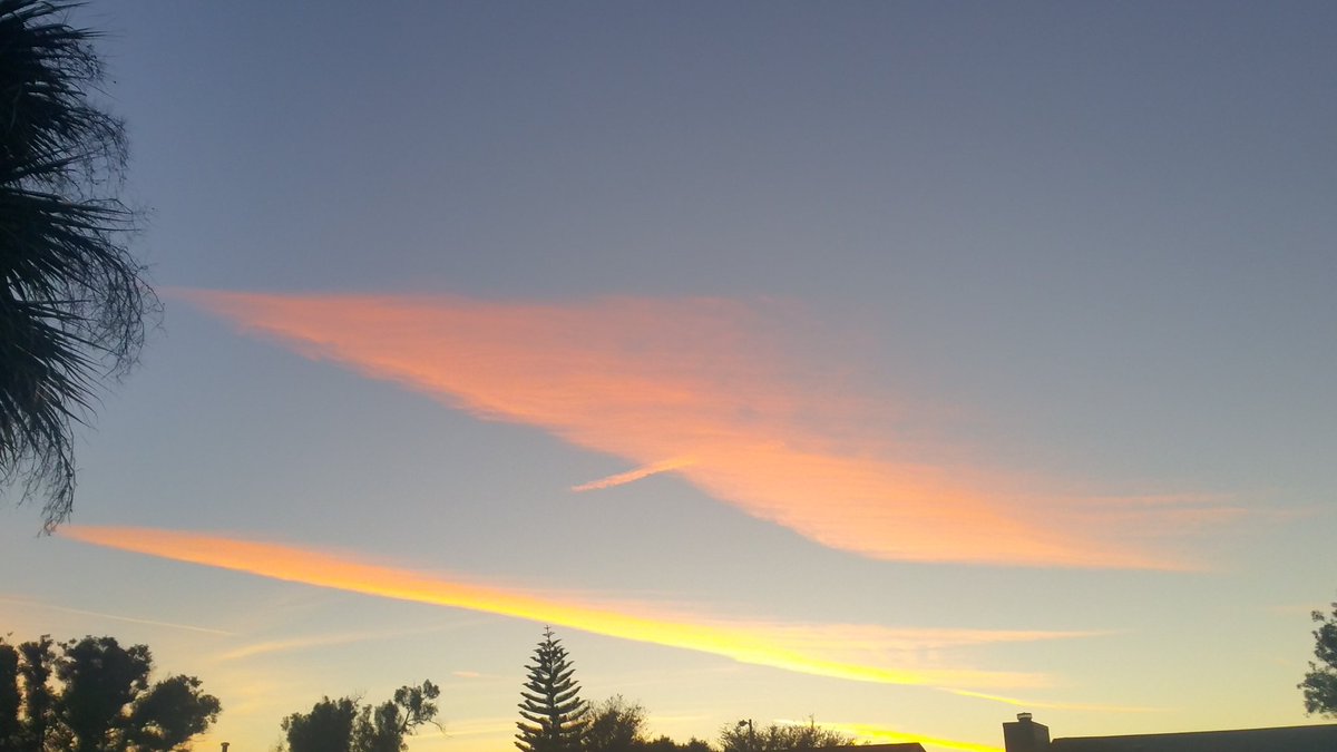 kirkwoodjones's tweet photo. The #Geoengineers have been Giving us the BIG #FaaaaQ here in #CentralFl First 2 pics are from this mornings #Commute. #WeDoNotConsent #SciFiSky #OpEVIDENCE #CVReports #Currently #SRM @Kt23kartracer @floridayys @Ryan_inNC @OpChemtrails @mia_vengeance75 @LadyWilson8 https://t.co/Sgjgm99AOP