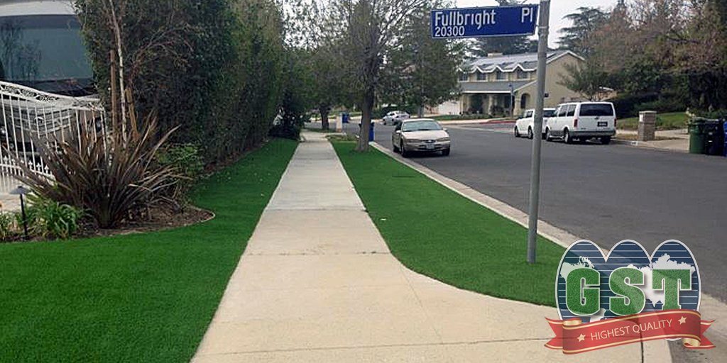 globalsynturf's tweet image. There are unlimited uses for Global Syn-Turf #artificial_grass. The landscape is the obvious use, but it can also be featured in medians, rooftops on city buildings, decks, pet daycares, playgrounds, sports fields, and commercial properties.