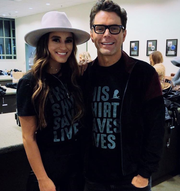 LacyUpdates's tweet photo. .@mrBobbyBones and @LacyCavalier? YAS! 🙌��� https://t.co/JKw5R9KBoc