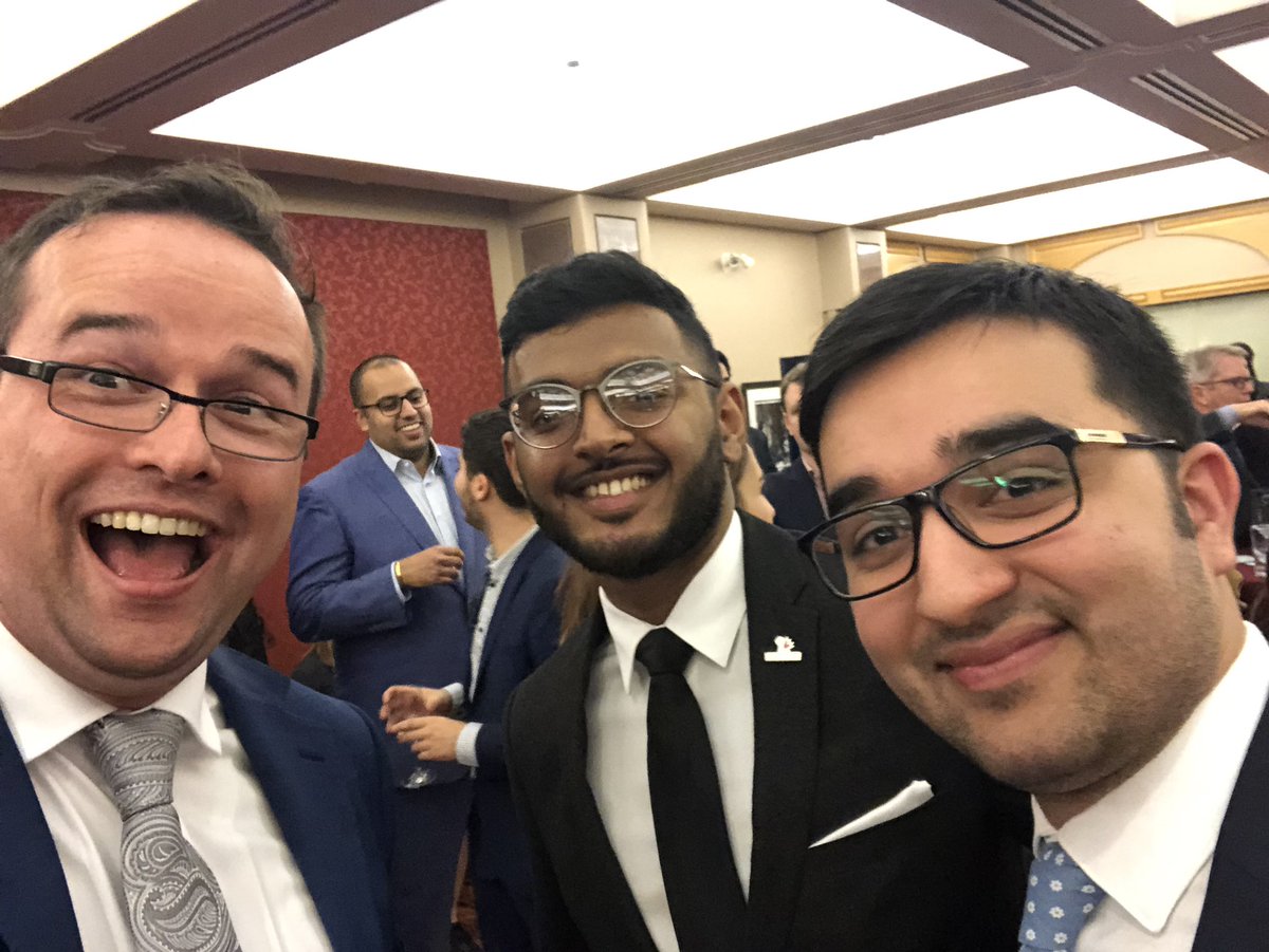 damien_obr's tweet photo. Great to be with some reps from @BrockBUSU at @CASAACAE #AdvoWeek #cdnpoli https://t.co/pVySmA3GGt