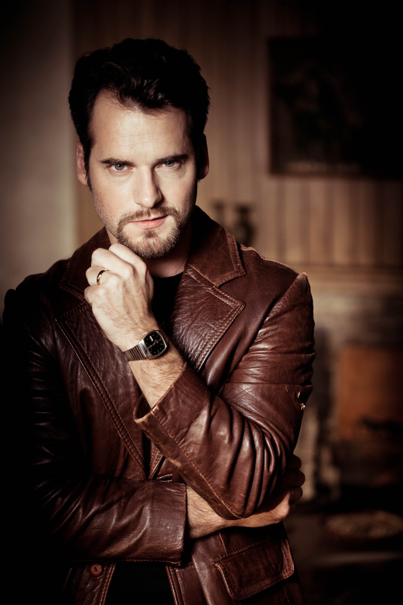 Happy birthday to the one and only David de Lautour from  