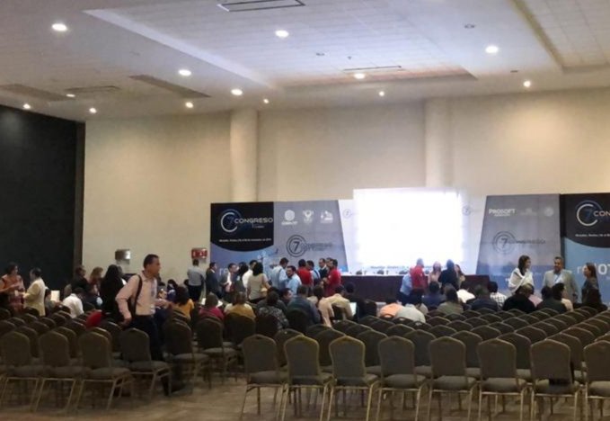 Instituto_CIATT's tweet photo. #Entérate
Instituto CIATT, como OTT, presente en el 7o. Congreso de la @RedOTTMx reafirmando el Compromiso de impulsar la transferencia de conocimiento y la vinculación como pilares de la Innovación.
#CIATT #REDOTT https://t.co/F0j4VZqSDD