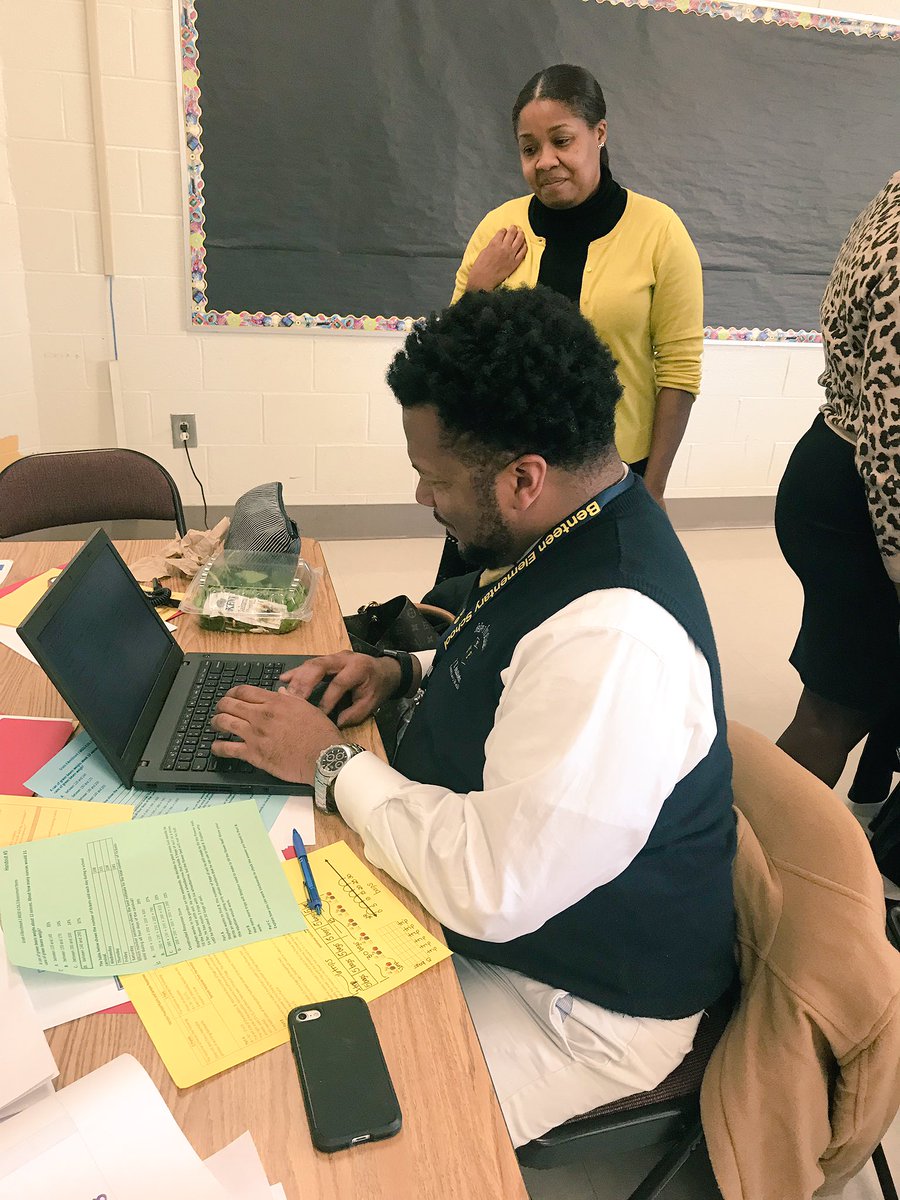DrEmilyAMassey's tweet photo. @swellsheard and @PrincipalK_APS facilitate #DataDrivenInstructionPL #AcademicSystems @Atldepsupt @CarstarphenMJ @apsupdate #SchoolbasedleadershipteamPL ๐๐ฝ https://t.co/IQJmKQlW2Y