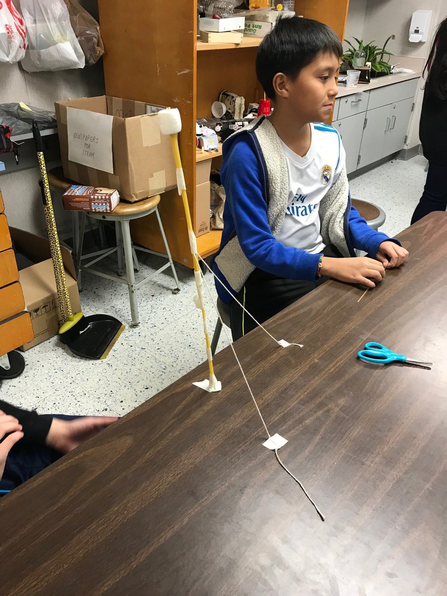 HESlibSTEMtech's tweet image. Marshmallow Challenge! Students used spaghetti, tape, and string to make a tower with a marshmallow topper! Ruiz&apos; class had the tallest structure at 51cm! @Herndon_ES