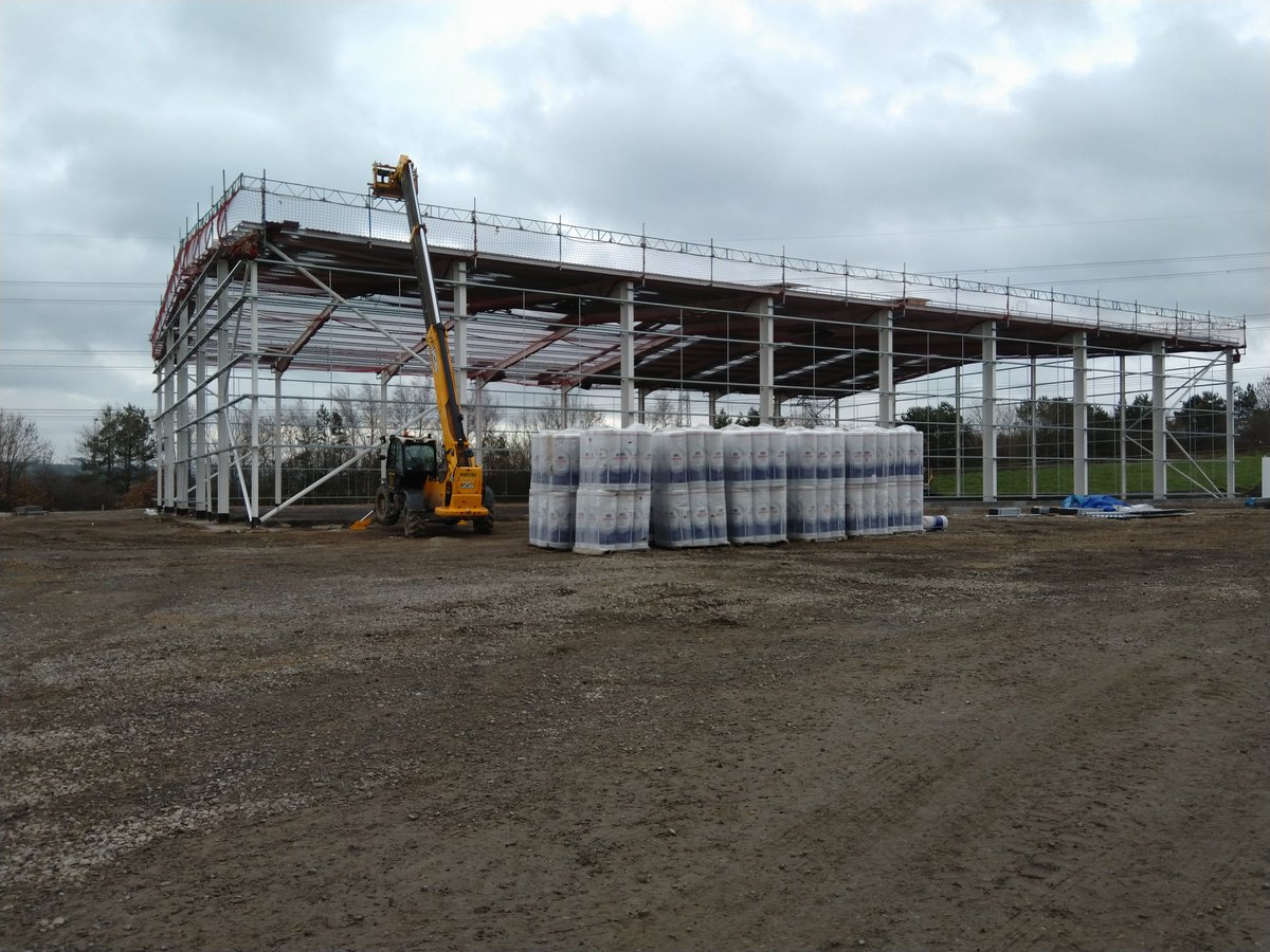 Pioneer Court taking shape @FrontierParkM65 - 20k sqft, 30k sqft and 70k sqft ready for spring next year.  Reserve now to avoid disappointment