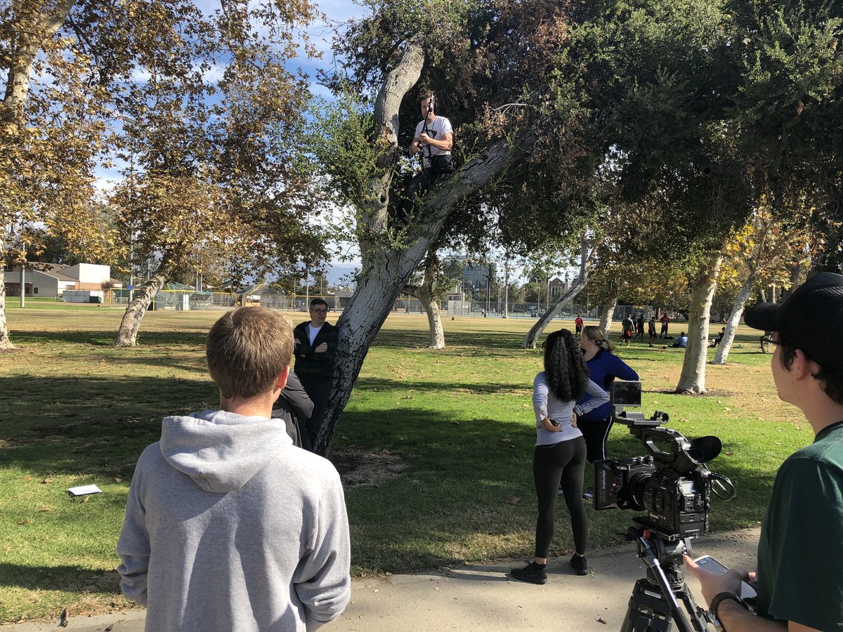 RomHopeless's tweet image. New episodes and some new faces to the cast! Romantically Hopeless returns in 2019! #RomHopeless #SetLife #RomanticallyHopeless