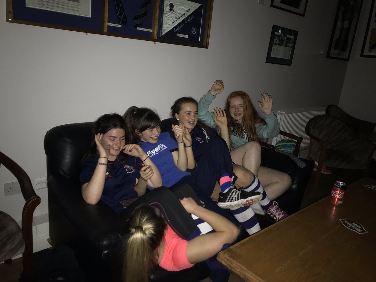 HoweGirls's tweet photo. #asone Howe of Fife RFC cheering Scotland women on post training https://t.co/dbZmTIRiJN