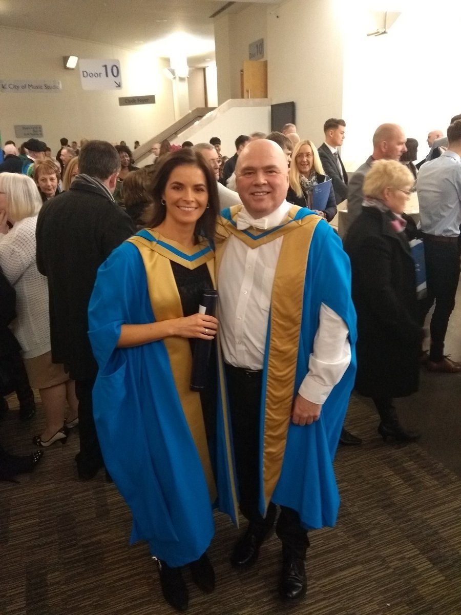Congratulations to my wonderful PhD student Dr Fiona Mercer. She is a shining star and great researcher @fmercerresearch <a href="/GCUNursing/">GCU Nursing</a>
